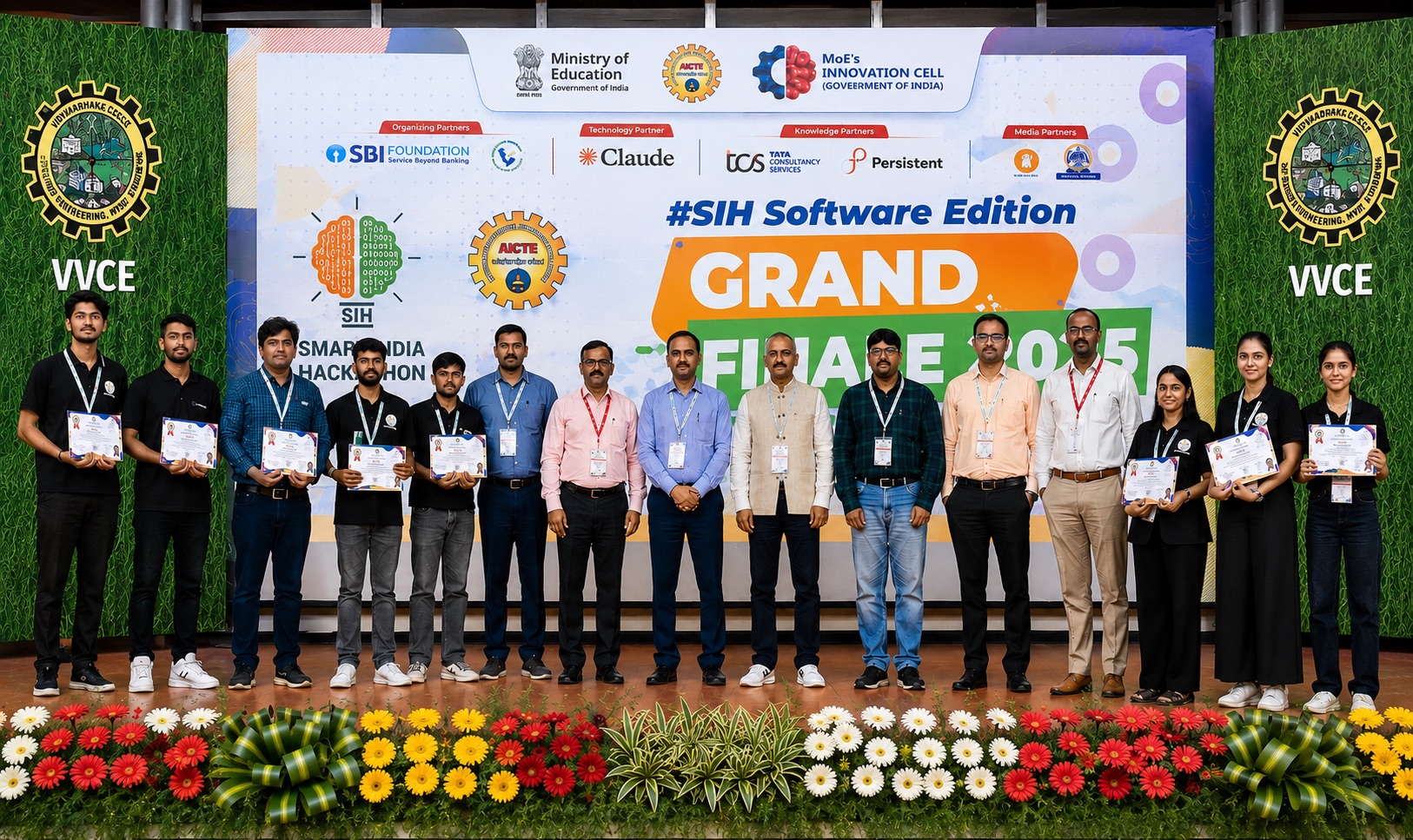 K-IIT teams at the Smart India Hackathon 2025 Grand Finale